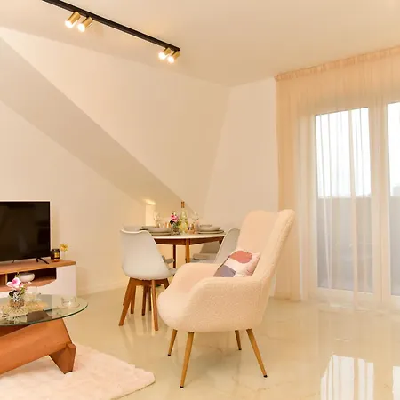 Labbra Lux 아파트 *