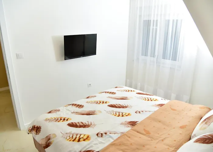 Labbra Lux * 바냐루카